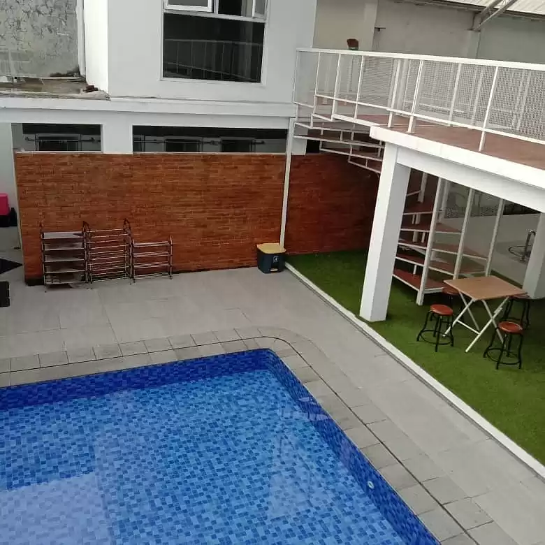Dinar Swimming Pool - Kolam Renang Wanita, Muslimah dan Keluarga Solo